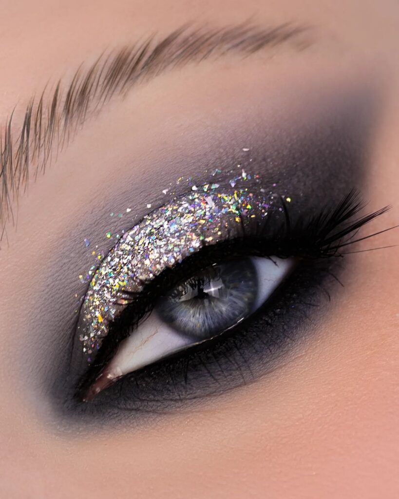 silver eye makeup new years eve 15