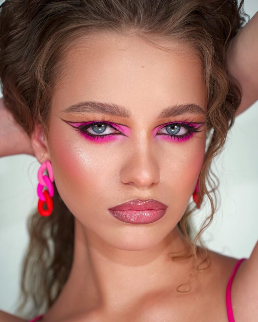 14 new years makeup pink