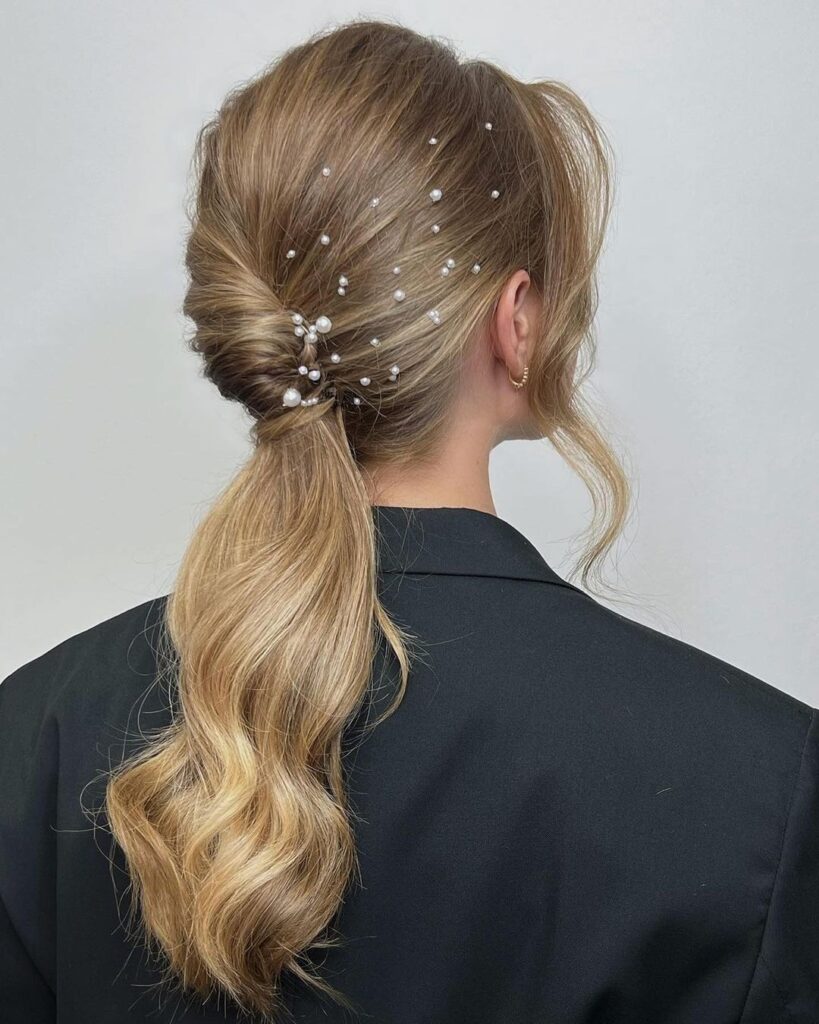 27 christmas hairstyles for long hair