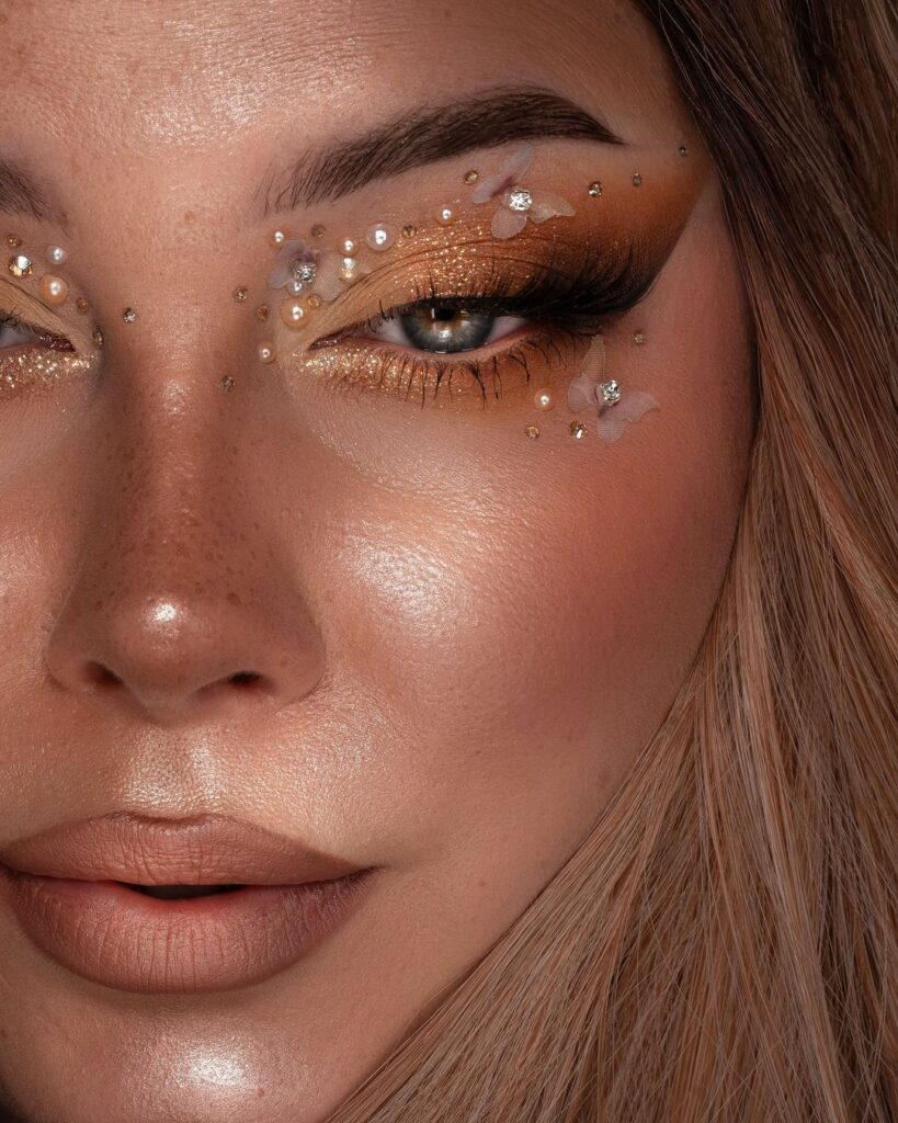 29 new years makeup ideas gold