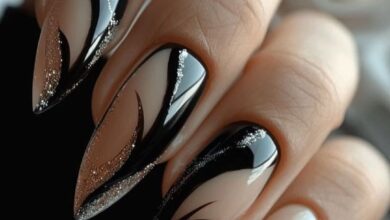 03 black and gold nails ideas