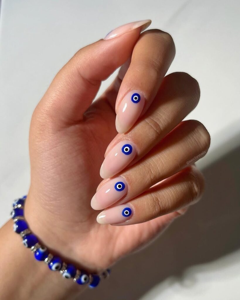 04 evil eye nails design