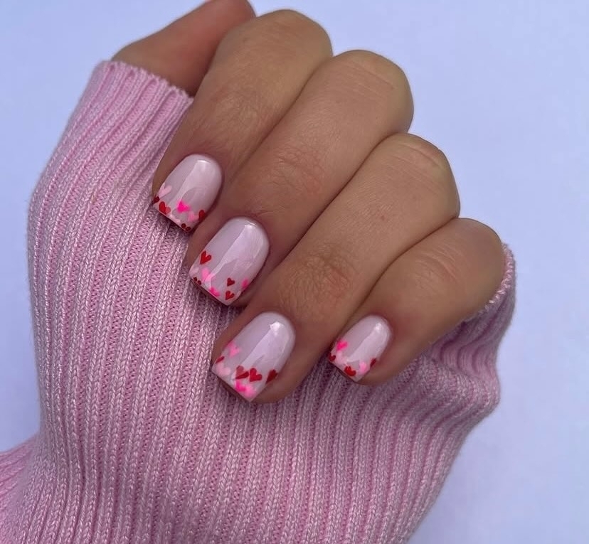 28 pink nails