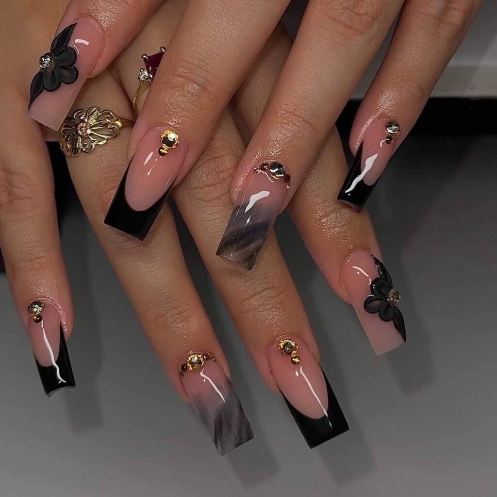 34 black and gold nails ideas