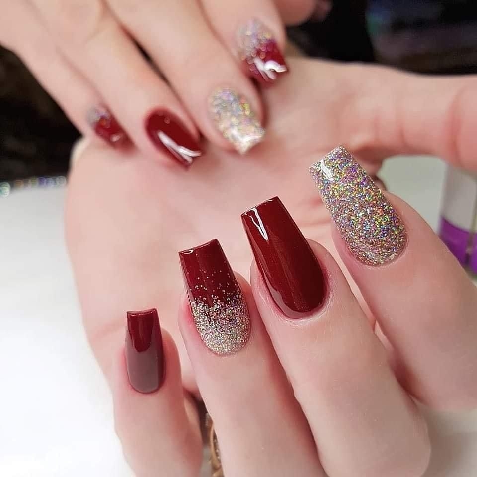 32 burgundy nails acrylic design 2025