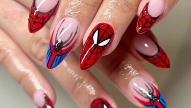 32 spider man nails idea 2025