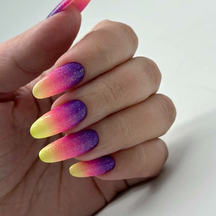 33 summer nails designs 2025